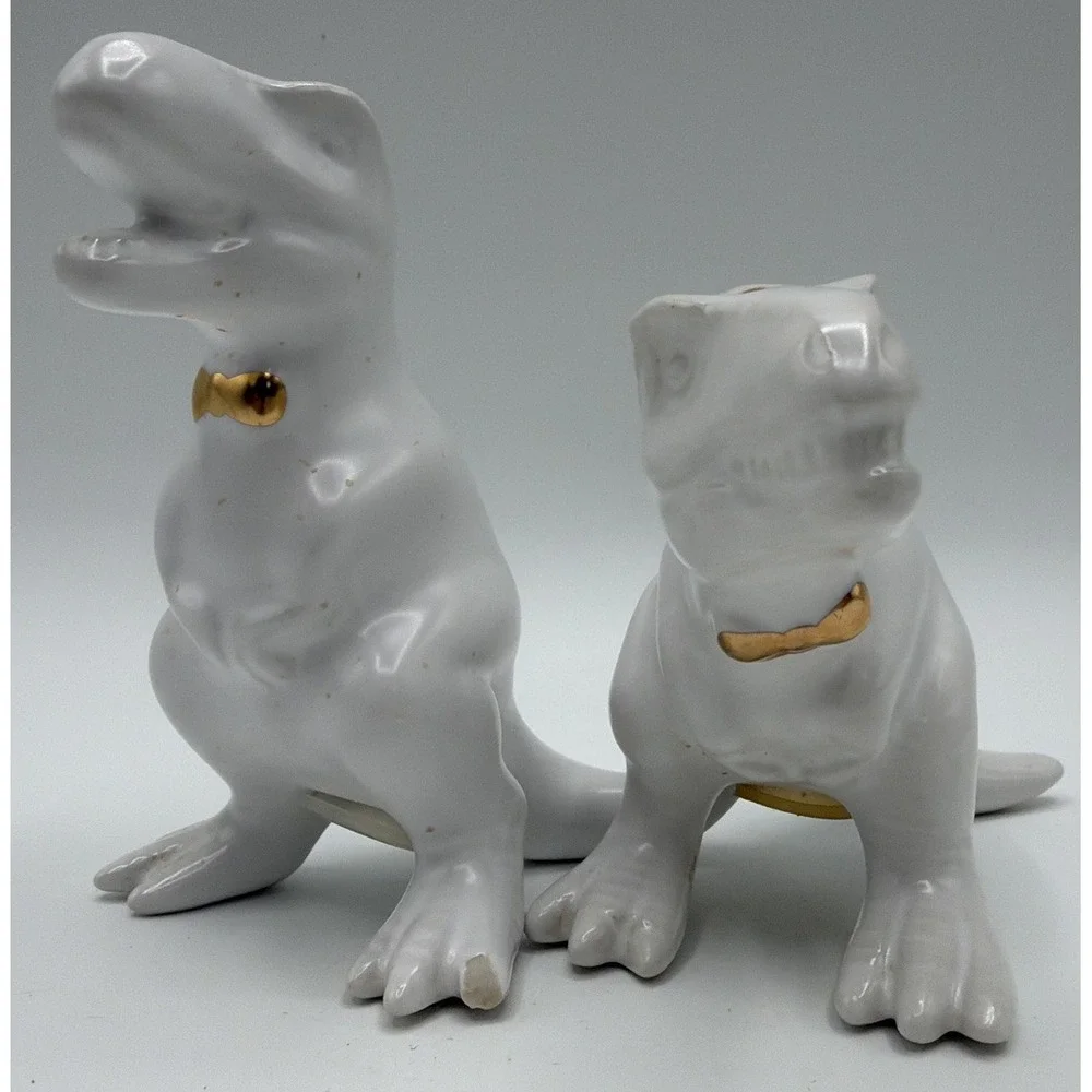 Target T-Rex Dinosaur White Ceramic Salt & Pepper Shakers Gold Bow Ties Retired.